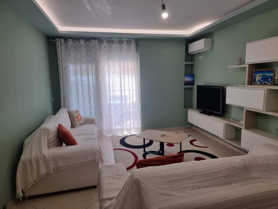 Two Suns Apartament Sarandë Eksteriør billede