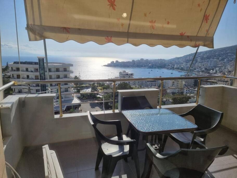 Two Suns Apartament Sarandë Eksteriør billede