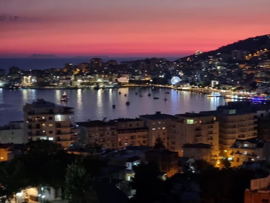 Two Suns Apartament Sarandë Eksteriør billede