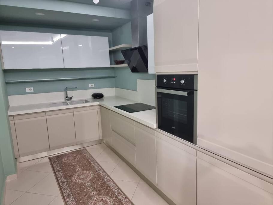 Two Suns Apartament Sarandë Eksteriør billede