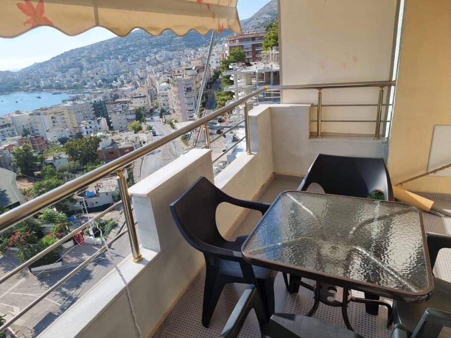 Two Suns Apartament Sarandë Eksteriør billede
