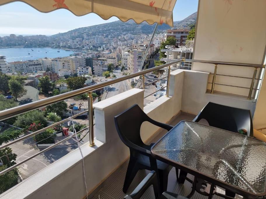 Two Suns Apartament Sarandë Eksteriør billede